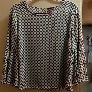 🖤🤍Vince Camuto Black/White Blouse🖤🤍